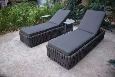 Ligbeddenset CORSICA - 2 x 1 persoons ligbed - Met 2 bijzettafels